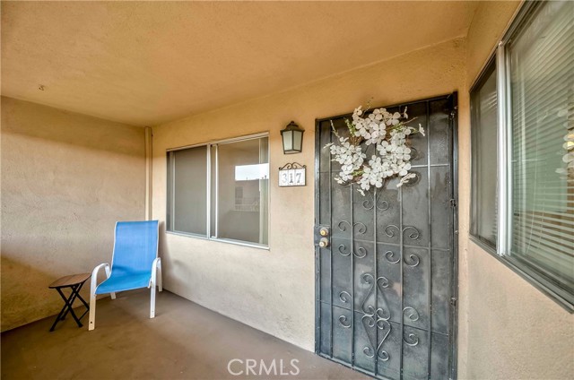 Detail Gallery Image 3 of 37 For 2501 W Redondo Beach Bld #317,  Gardena,  CA 90249 - 1 Beds | 1 Baths