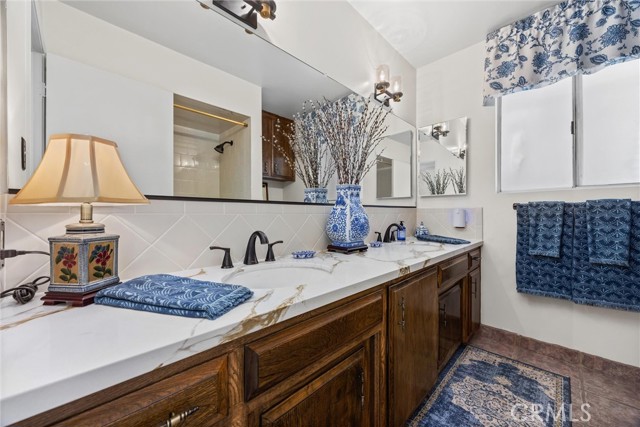7612 Wide Loop Road, Bakersfield, California 93309, 3 Bedrooms Bedrooms, ,2 BathroomsBathrooms,Single Family Residence,For Sale,Wide Loop Road,OC25167948