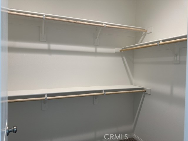 https://media.crmls.org/medias/b6df3118-ef7a-4d6b-8a20-ba6f51856ff4.jpg?preset=X-Large