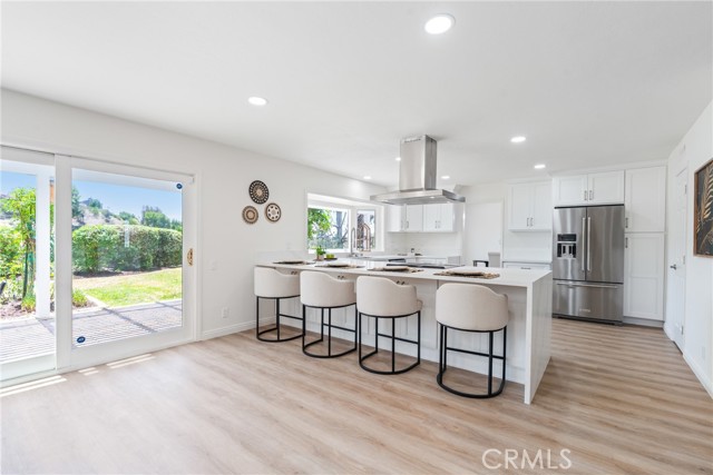 26982 Pueblonuevo Drive, Mission Viejo CA: https://media.crmls.org/medias/b6e021b0-a73d-4ef5-95d4-4b12b83fe568.jpg