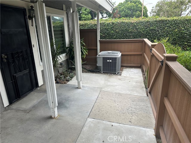 Detail Gallery Image 21 of 24 For 12055 Foster Rd #1,  Norwalk,  CA 90650 - 3 Beds | 2/1 Baths