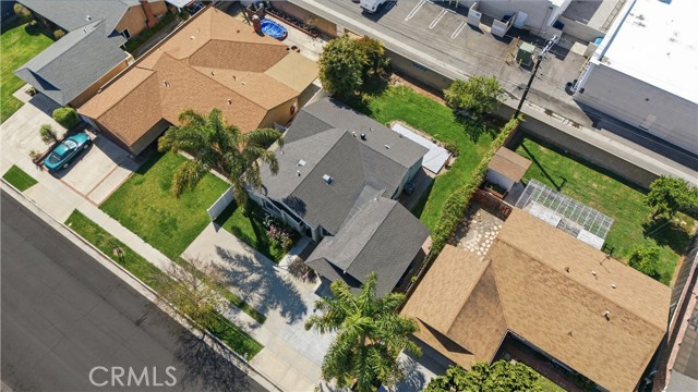 Detail Gallery Image 32 of 36 For 20031 Shorewood, Huntington Beach,  CA 92646 - 3 Beds | 2 Baths