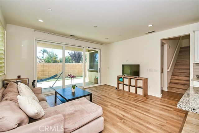 Detail Gallery Image 8 of 37 For 6914 Old Mill Ave, Chino,  CA 91710 - 4 Beds | 3 Baths