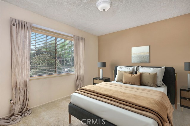 Detail Gallery Image 22 of 26 For 11617 Biltmore Ave, Sylmar,  CA 91342 - 4 Beds | 2 Baths