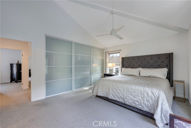 939 Blue Mountain, Westlake Village CA: https://media.crmls.org/medias/b6e1e8ce-08e5-4f73-bd46-48cef26dcb44.jpg