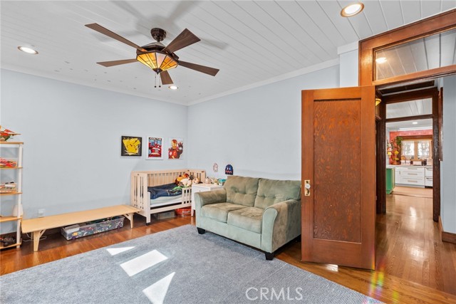 1719 Monte Vista Street, Pasadena CA: https://media.crmls.org/medias/b6e1fa0b-3e96-44c1-a541-7c0365060cea.jpg