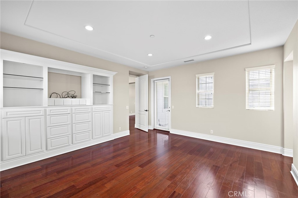 MLS #OC25270538 image #12