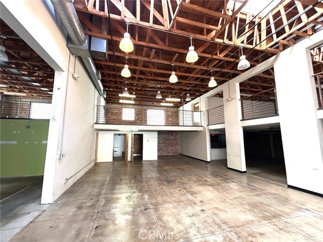 412 E 4th Street, Long Beach, California 90802, ,Commercial Lease,For Rent,412 E 4th Street,CRPW25066921