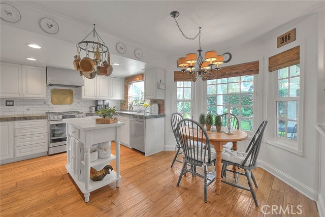 Detail Gallery Image 18 of 71 For 15489 Quiet Oak, Chino Hills,  CA 91709 - 4 Beds | 3 Baths