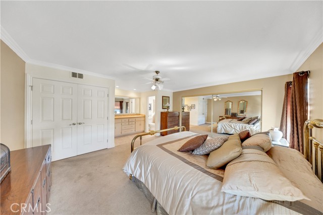 Image 35 of 45 For 5156 Edgemont