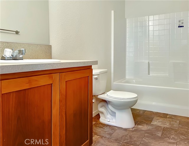 Detail Gallery Image 17 of 65 For 16864 Hofacker Ln, Lower Lake,  CA 95457 - 3 Beds | 2 Baths