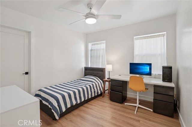 4870 W 133rd Street, Hawthorne CA: https://media.crmls.org/medias/b6e59e2f-d89a-4381-ac48-fdd3bfb4befd.jpg