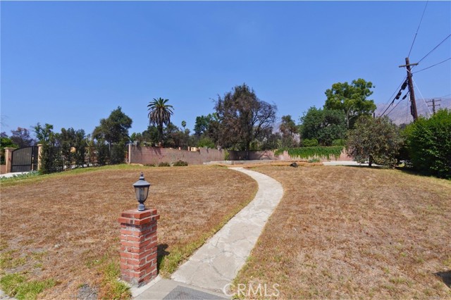 287 287 E Calaveras, Altadena CA: https://media.crmls.org/medias/b6e5b575-a88e-4975-84da-24e8aaaa66ef.jpg