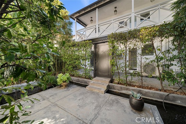 Detail Gallery Image 19 of 30 For 435 Dahlia Ave #2,  Corona Del Mar,  CA 92625 - 3 Beds | 3 Baths