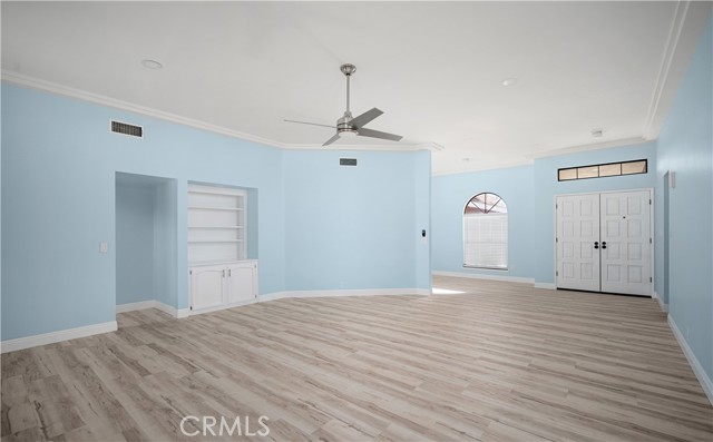 Image 5 of 33 For 791 Redwood Avenue