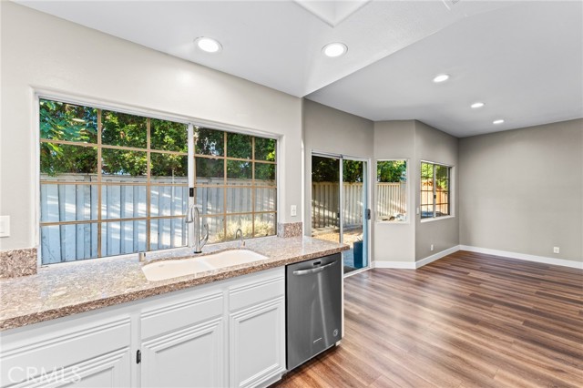 Detail Gallery Image 15 of 33 For 8227 E Candleberry Cir, Orange,  CA 92869 - 3 Beds | 2/1 Baths