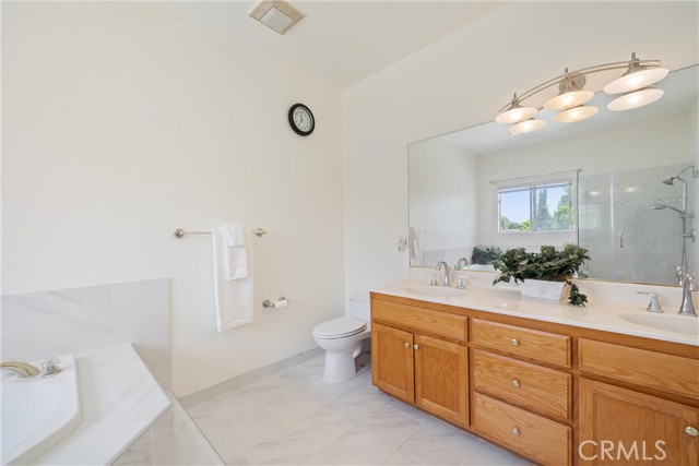 5939 N Vista Street, San Gabriel CA: https://media.crmls.org/medias/b6e6f61c-3ced-49f8-9235-ffaef0b5bf87.jpg