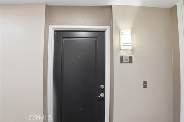 Detail Gallery Image 6 of 44 For 7320 Hawthorn Ave #108,  Los Angeles,  CA 90046 - 2 Beds | 2 Baths