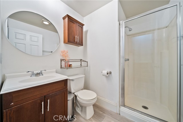 Detail Gallery Image 38 of 47 For 19950 Sherman Way Unit a a,  Winnetka,  CA 91306 - 3 Beds | 4 Baths