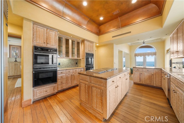 53 Marguerite Drive, Rancho Palos Verdes, California 90275, 7 Bedrooms Bedrooms, ,8 BathroomsBathrooms,Residential,For Sale,Marguerite,TR25167463