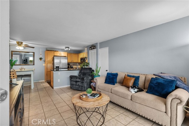 Detail Gallery Image 1 of 20 For 25031 Peachland Ave #165,  Newhall,  CA 91321 - 2 Beds | 2 Baths