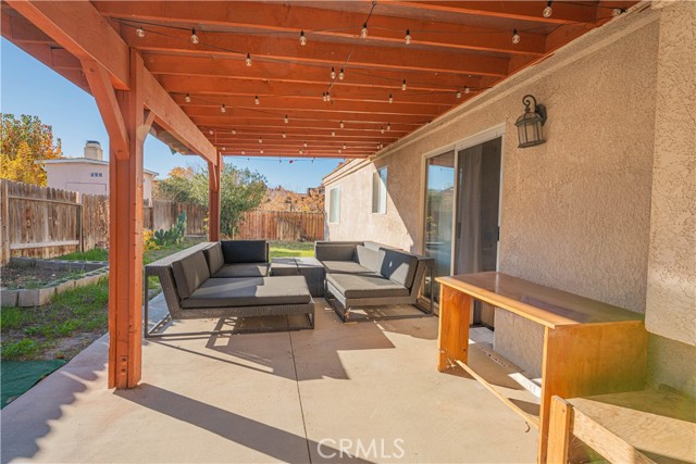 5038 Adobe, Palmdale CA: https://media.crmls.org/medias/b6e92ad8-73a4-42d6-91f9-a86c4efc7e72.jpg