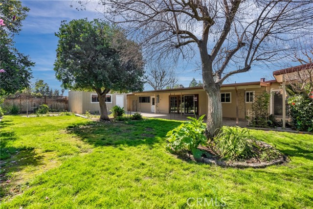 Detail Gallery Image 35 of 39 For 5694 N Winchester, Fresno,  CA 93704 - 3 Beds | 3 Baths