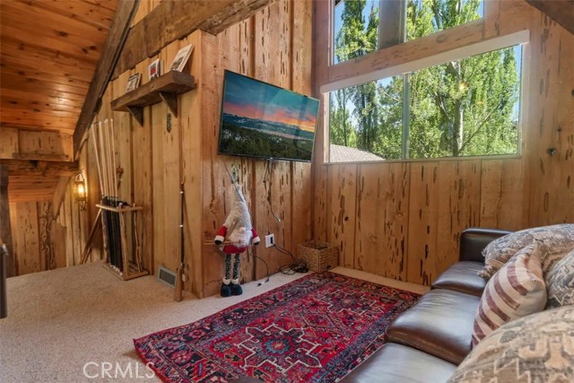Detail Gallery Image 15 of 18 For 43151 Sheephorn Rd, Big Bear Lake,  CA 92315 - 3 Beds | 2 Baths