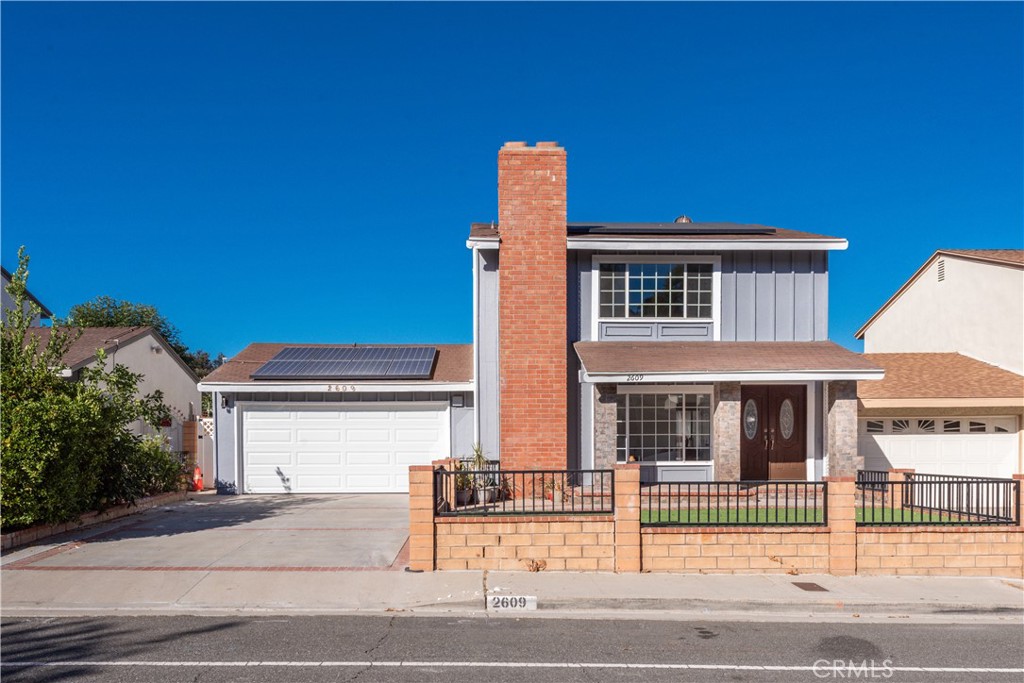 2609 Greenleaf