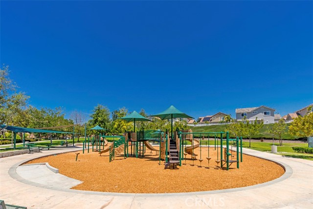 15 Havre Court, Lake Forest CA: https://media.crmls.org/medias/b6eb3210-6981-4f92-b6eb-7c76227887ef.jpg