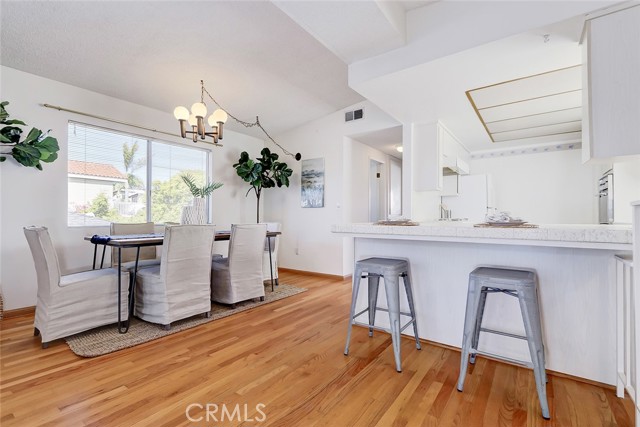 1708 Herrin Street, Redondo Beach, California 90278, 3 Bedrooms Bedrooms, ,2 BathroomsBathrooms,Residential,Sold,Herrin Street,SB22047138