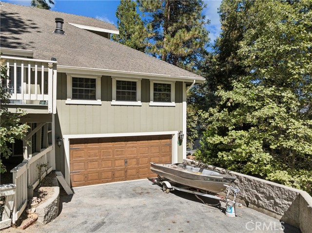 26215 Spyglass, Lake Arrowhead, CA 92352