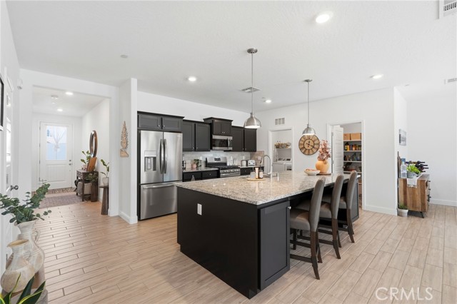 Detail Gallery Image 25 of 52 For 2587 W Heather, Hanford,  CA 93230 - 3 Beds | 2 Baths