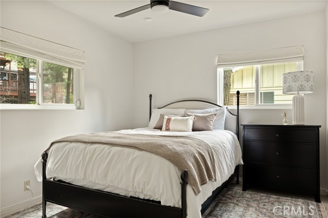 24379 San Moritz, Crestline, CA 92325