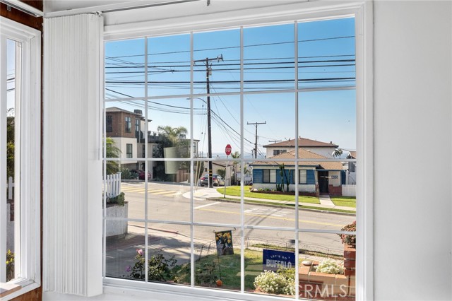 Ocean view from 618 Prospect living room