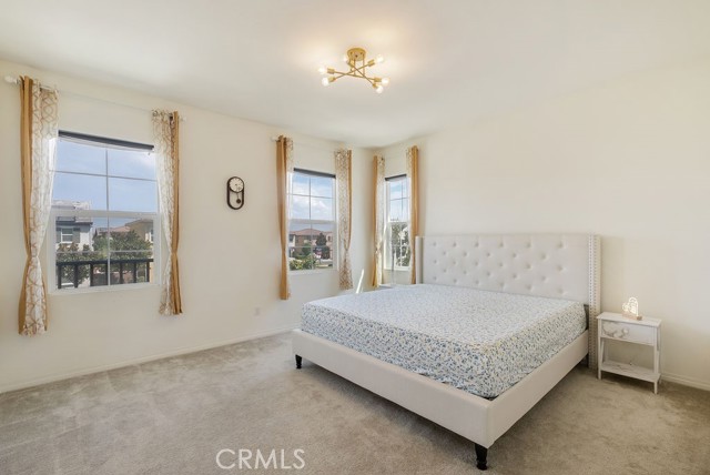 Detail Gallery Image 13 of 27 For 8692 Autumn Path St, Chino,  CA 91708 - 3 Beds | 2/1 Baths