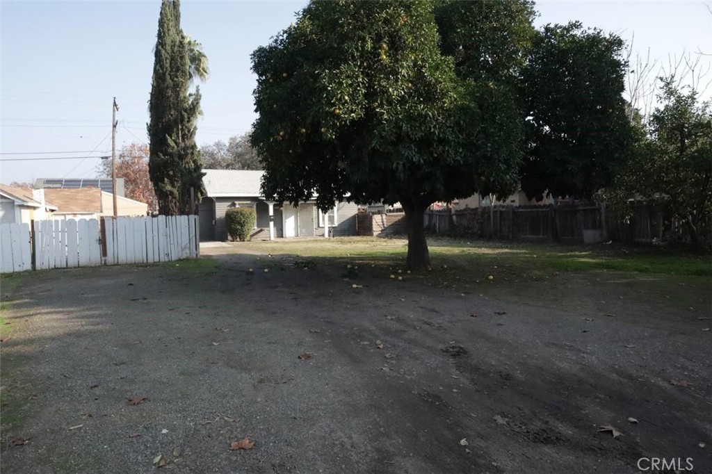 B6Eef953 0151 467C Ba57 8440B00F74E8 1018 N Ferger Avenue, Fresno, Ca 93728 &Lt;Span Style='BackgroundColor:transparent;Padding:0Px;'&Gt; &Lt;Small&Gt; &Lt;I&Gt; &Lt;/I&Gt; &Lt;/Small&Gt;&Lt;/Span&Gt;