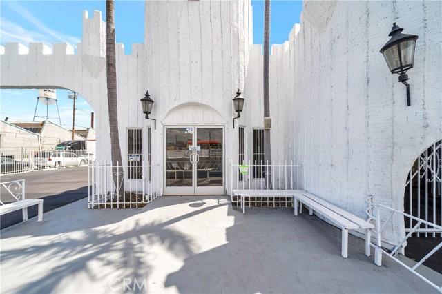 Image 10 of 25 For 1500 Pacific Coast