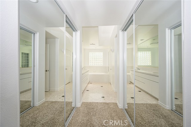 Detail Gallery Image 19 of 37 For 2243 Martin #419,  Irvine,  CA 92612 - 2 Beds | 2 Baths