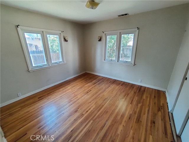 3569 Bandini Avenue, Riverside CA: https://media.crmls.org/medias/b6ef812d-661b-4c88-89ce-673b9597c4c1.jpg