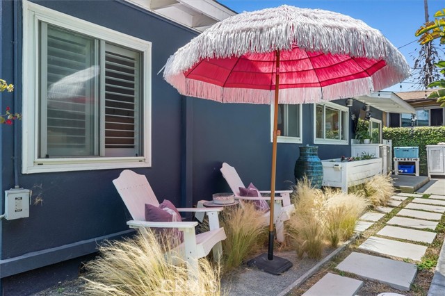 7135 W 91st Street, Los Angeles CA: https://media.crmls.org/medias/b6efad9a-ea64-4109-b9c7-bf6de57b7307.jpg