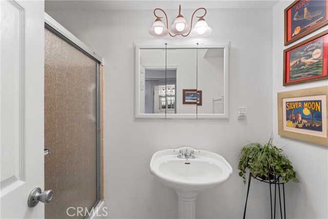 Image 16 of 51 For 705 Cypress Road
