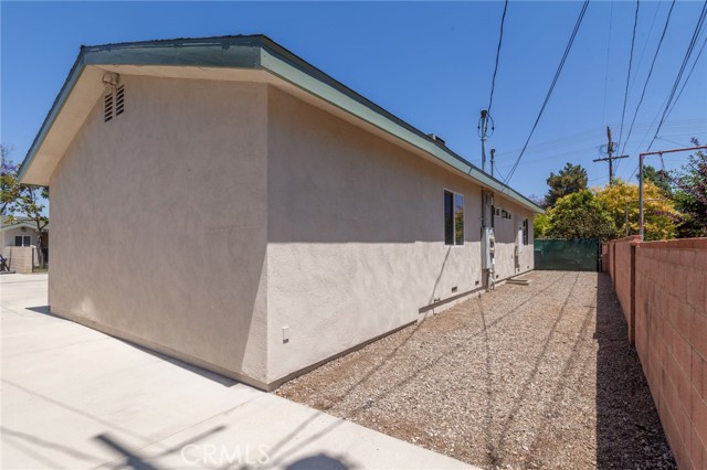 Image 33 of 34 For 10838 Burnet Avenue