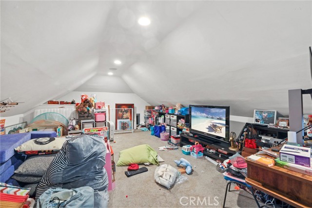 932 Coronado Avenue, Long Beach CA: https://media.crmls.org/medias/b6f0858a-63ad-4dd7-ab87-6166519fce02.jpg