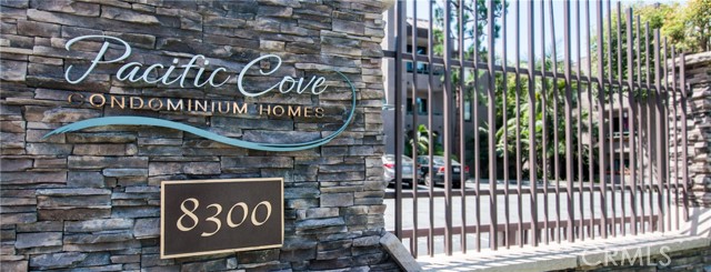 Detail Gallery Image 1 of 33 For 8300 Manitoba St #313,  Playa Del Rey,  CA 90293 - 2 Beds | 2 Baths