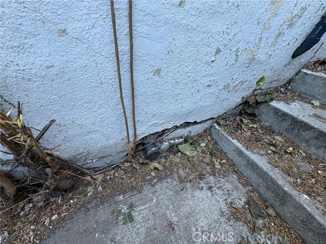 2128 N Marianna Avenue, Los Angeles CA: https://media.crmls.org/medias/b6f2483d-2614-4ecc-a56e-fc6d4dd50852.jpg