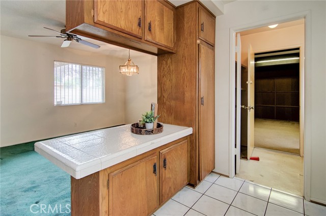 1924 W Secrest Way, Santa Ana CA: https://media.crmls.org/medias/b6f36cd8-681b-4069-8ee5-3309d331d6ab.jpg