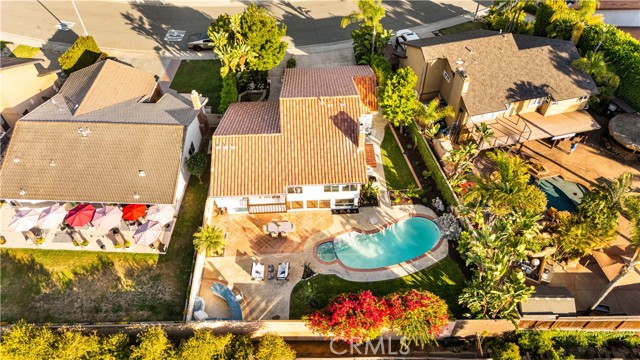 24861 Camberwell Street, Laguna Hills CA: https://media.crmls.org/medias/b6f3986c-4692-4f10-9f7d-cb82cb3145fe.jpg