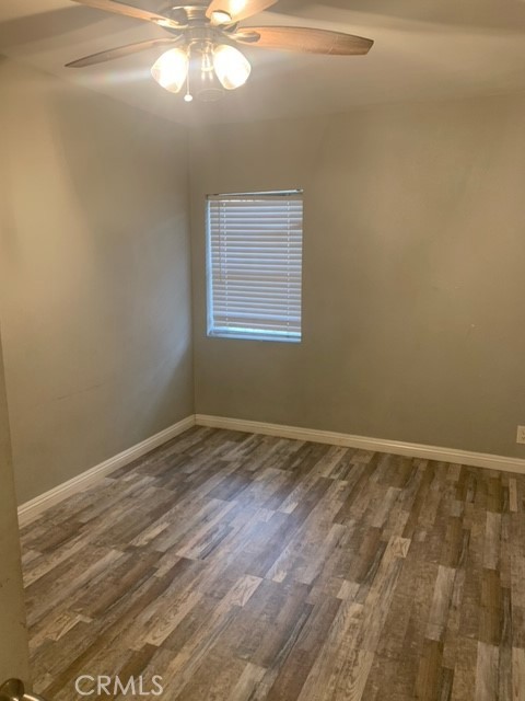 Detail Gallery Image 4 of 6 For 422 W Palm St 424 1/2b,  Compton,  CA 90220 - 1 Beds | 1 Baths