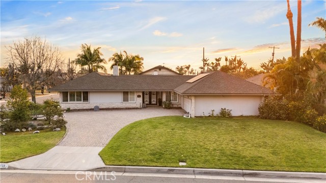 9538 Lubec Street, Downey, California 90420, 5 Bedrooms Bedrooms, ,2 BathroomsBathrooms,Single Family Residence,For Sale,Lubec,PW25002658